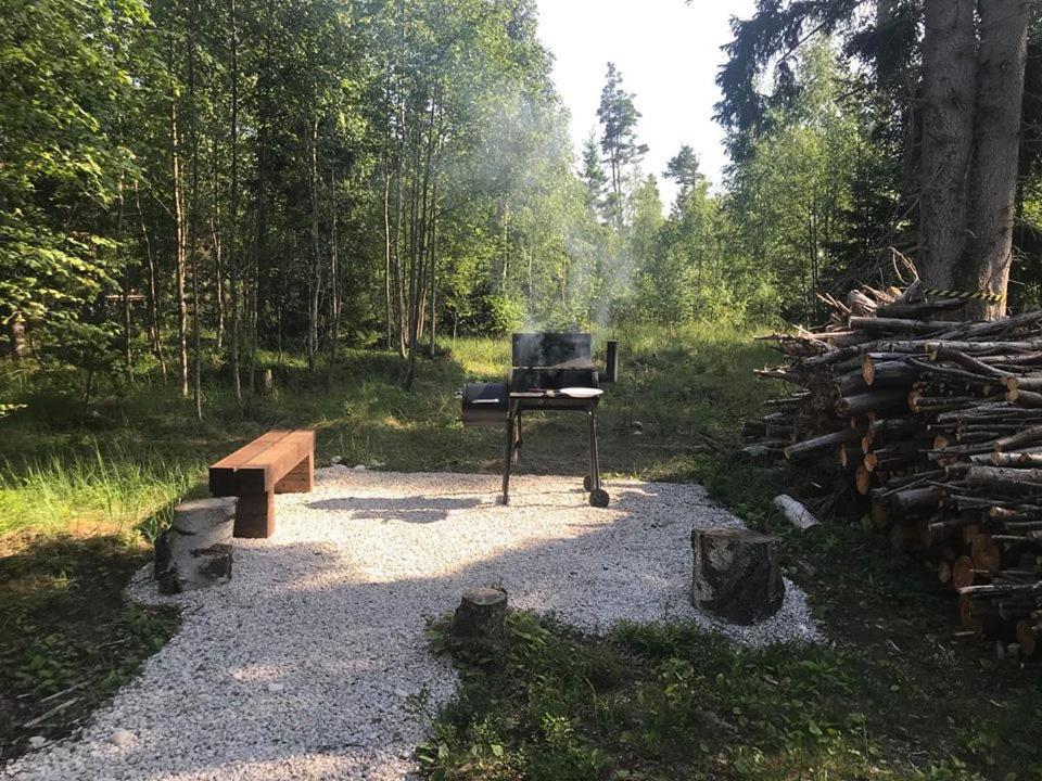 Tahkuna Forest House Kõrgessaare Exterior foto